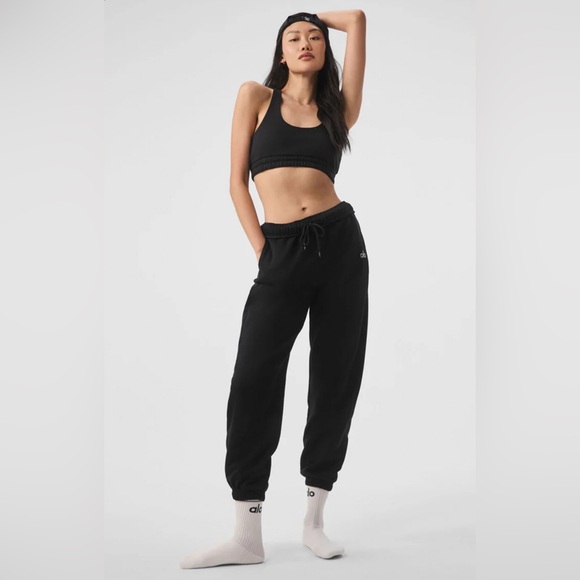 ALO Yoga Pants - alo accolade sweatpants | size s